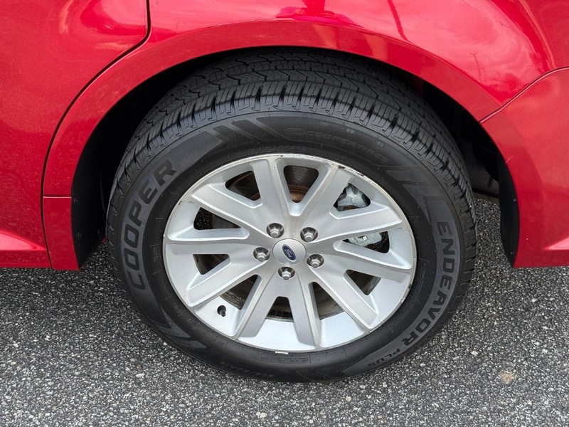 Ford Flex Vehicle Full-screen Gallery Image 06