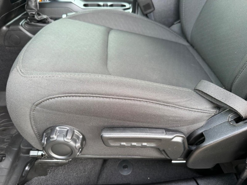 Jeep Wrangler Vehicle Image 25