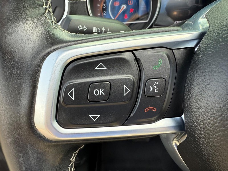 Jeep Wrangler Unlimited Vehicle Image 14