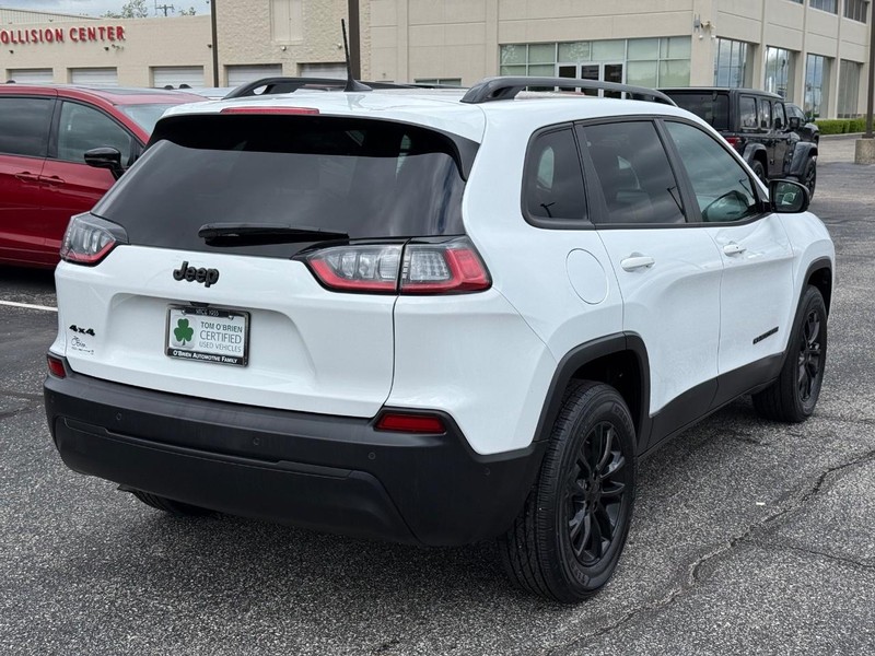 Jeep Cherokee Vehicle Image 03
