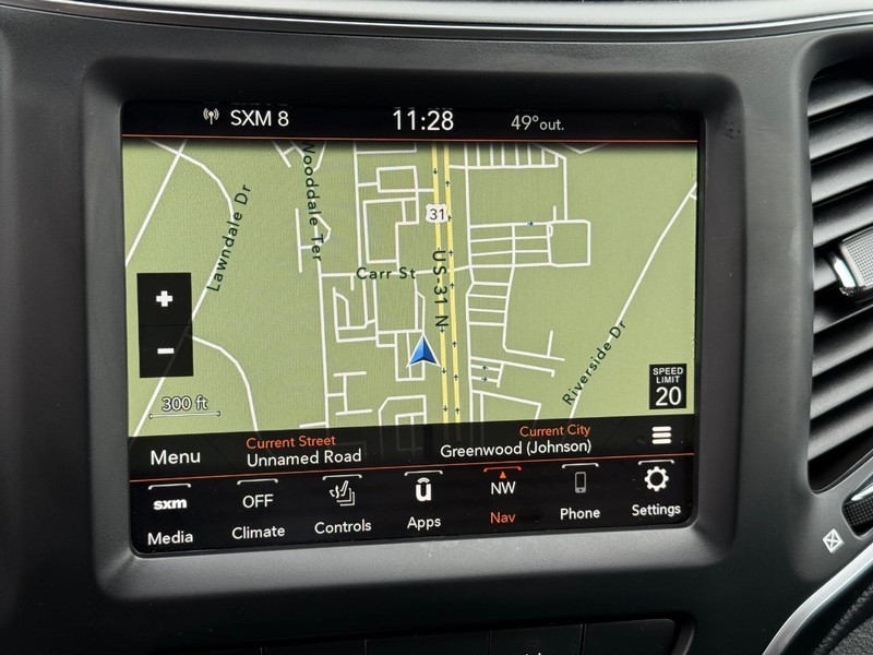 Jeep Cherokee Vehicle Image 19