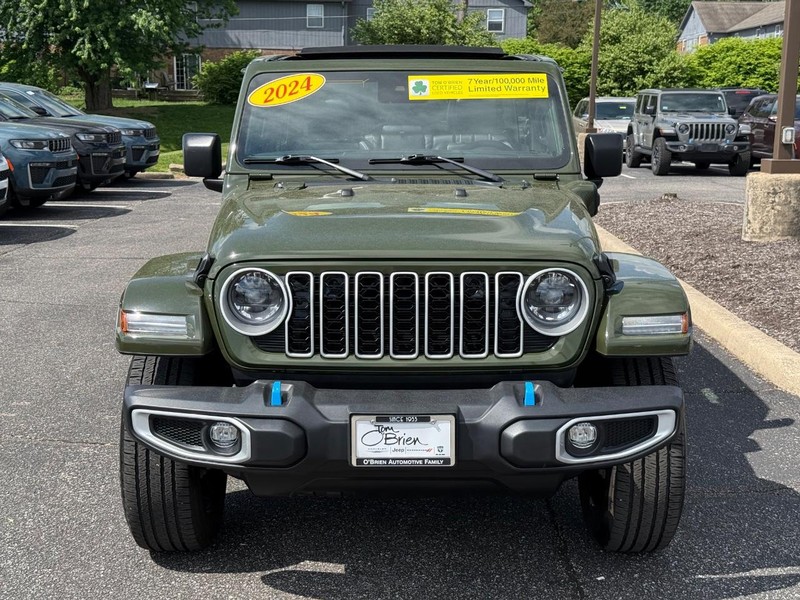 Jeep Wrangler 4xe Vehicle Image 09