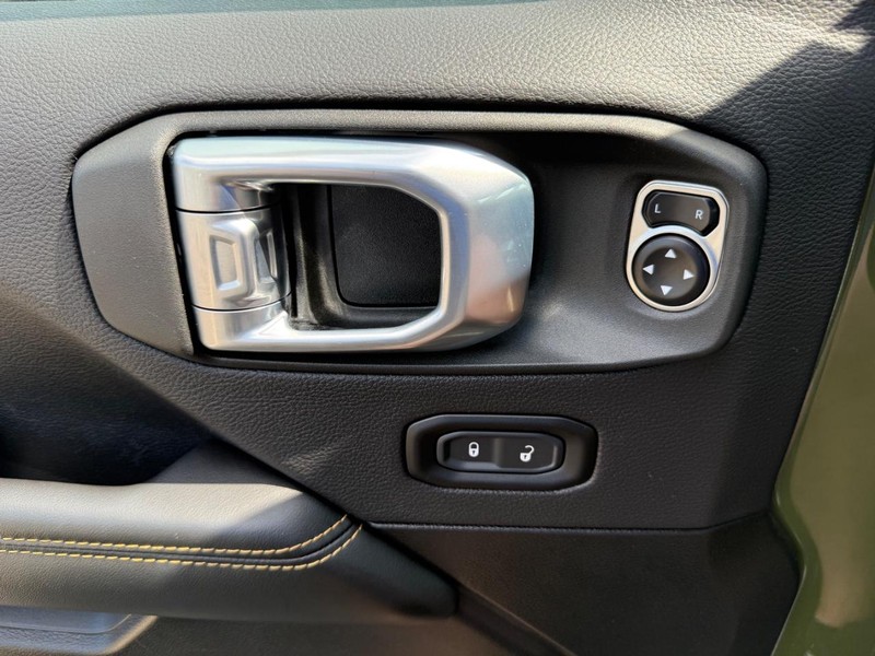 Jeep Wrangler 4xe Vehicle Image 26