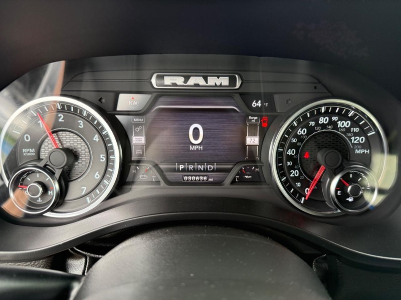 Ram 1500 Vehicle Image 22