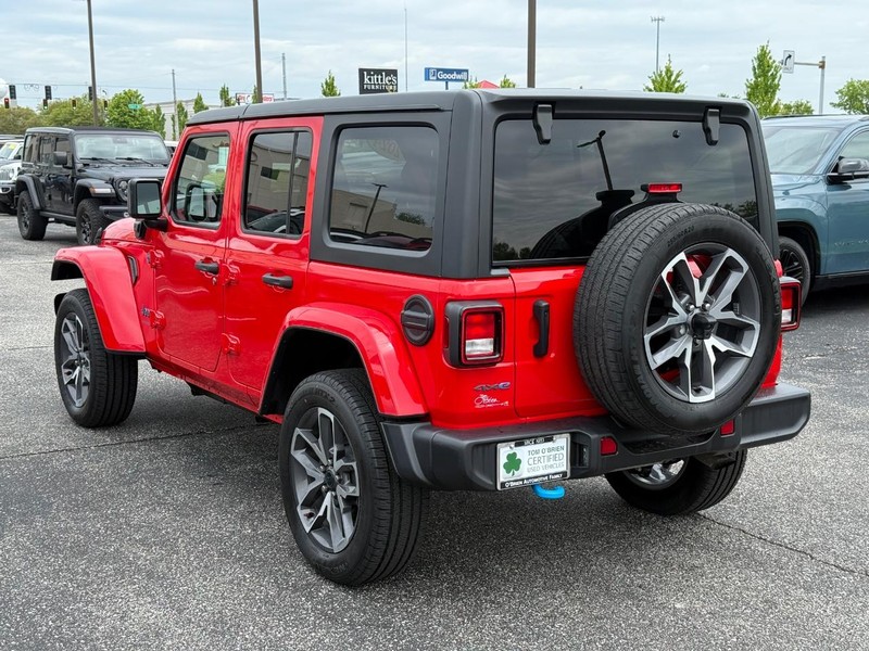 Jeep Wrangler 4xe Vehicle Image 05