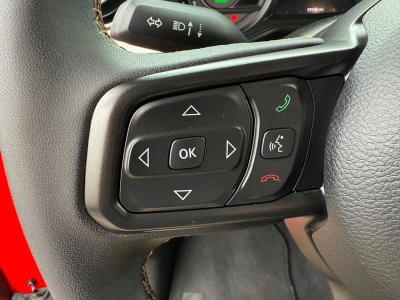 Jeep Wrangler 4xe Vehicle Image 13