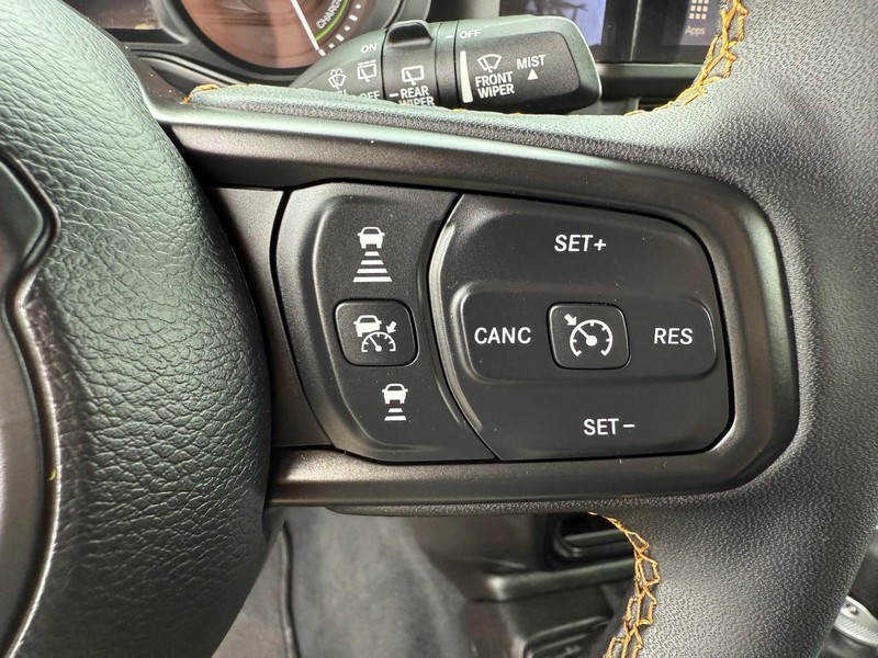 Jeep Wrangler 4xe Vehicle Image 14