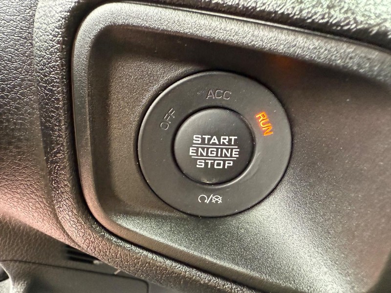 Jeep Wrangler 4xe Vehicle Image 15
