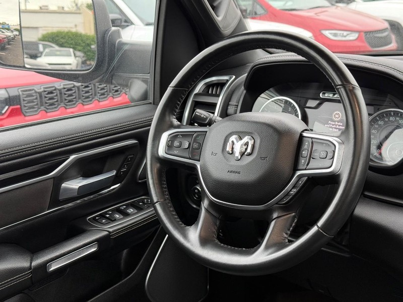 Ram 1500 Vehicle Image 13
