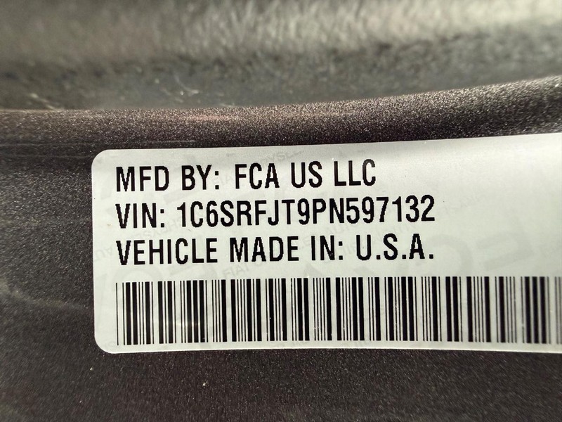 Ram 1500 Vehicle Image 26
