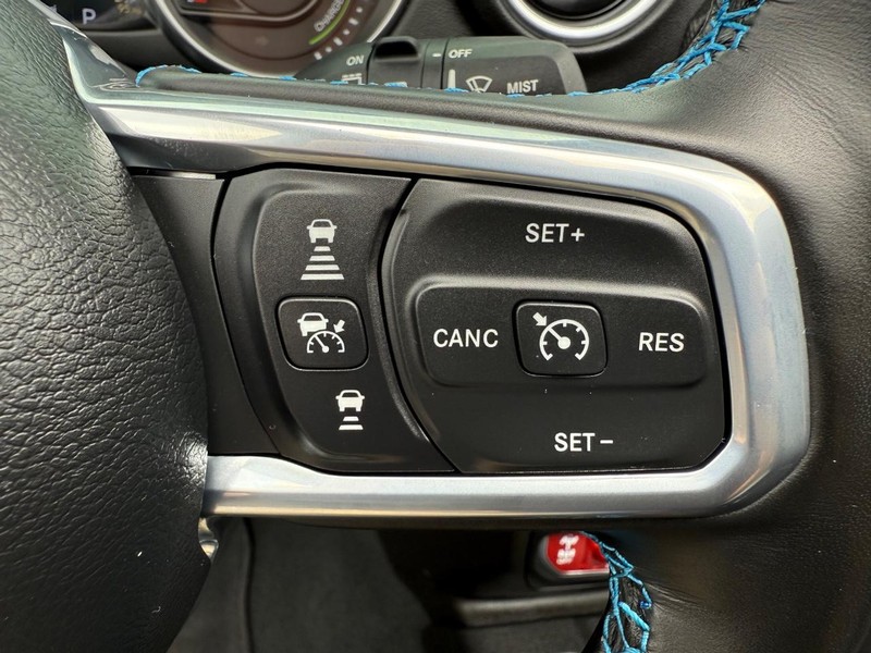 Jeep Wrangler 4xe Vehicle Image 15