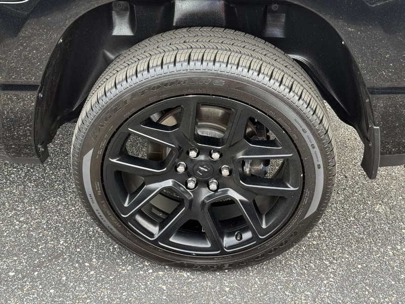 Ram 1500 Vehicle Image 06