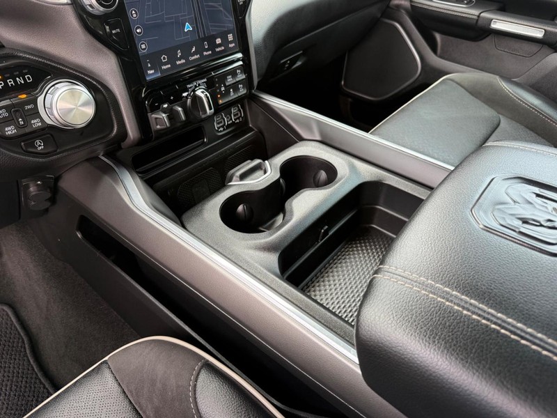 Ram 1500 Vehicle Image 18