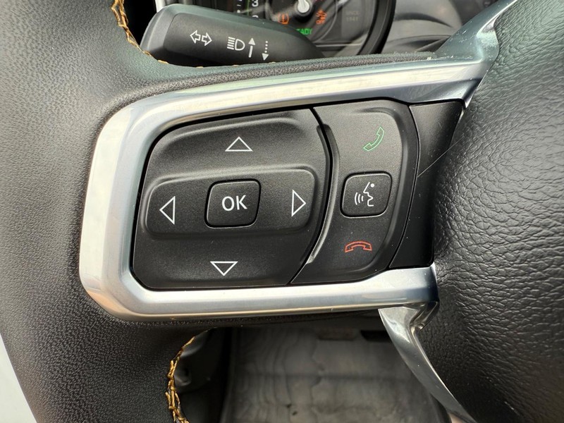 Jeep Wrangler 4xe Vehicle Image 14