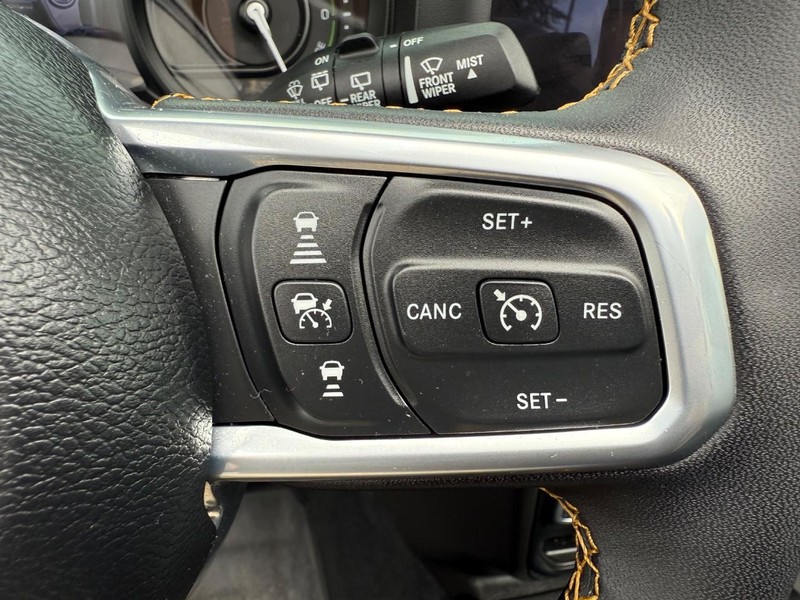 Jeep Wrangler 4xe Vehicle Image 15