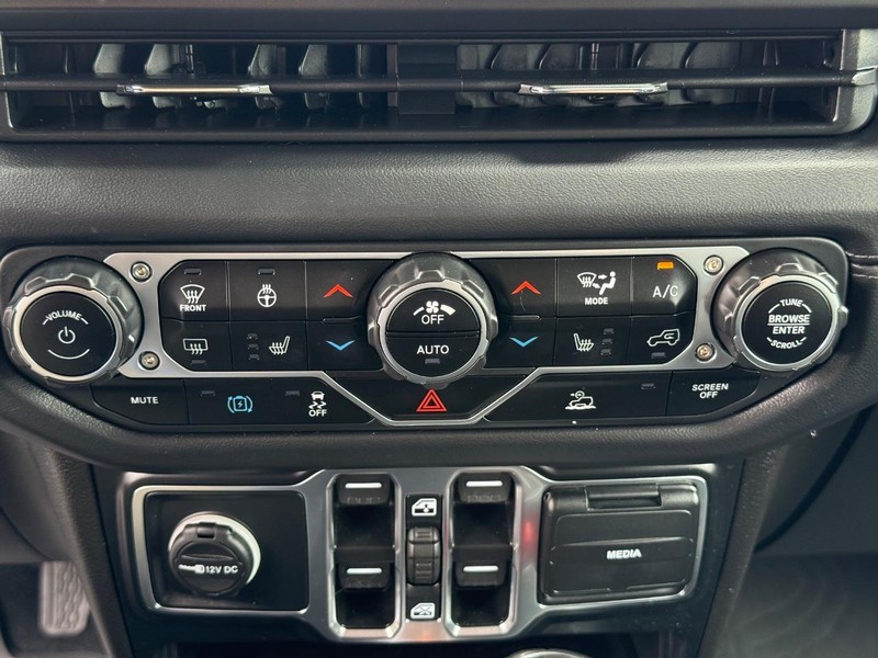 Jeep Wrangler 4xe Vehicle Image 20