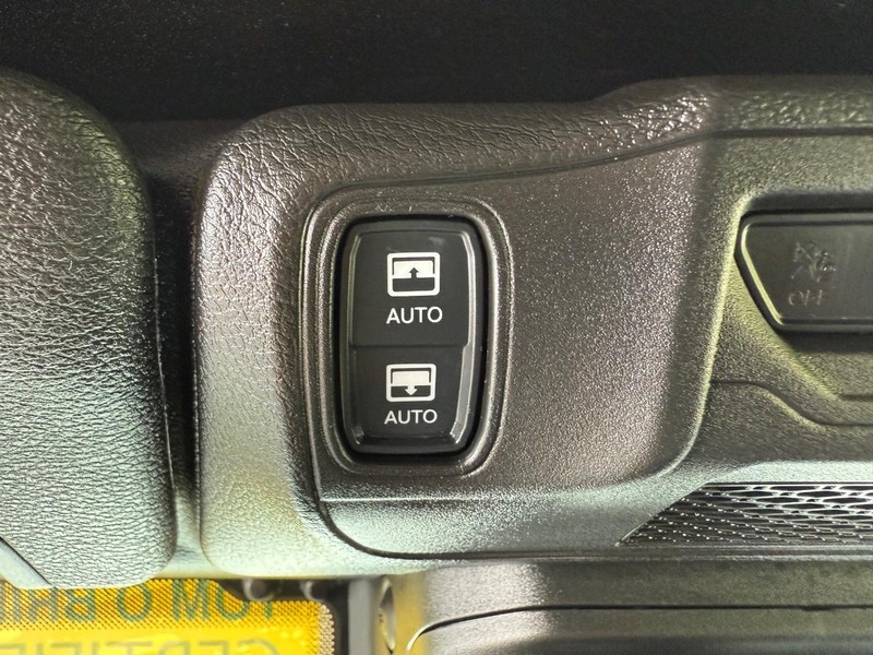 Jeep Wrangler 4xe Vehicle Image 23