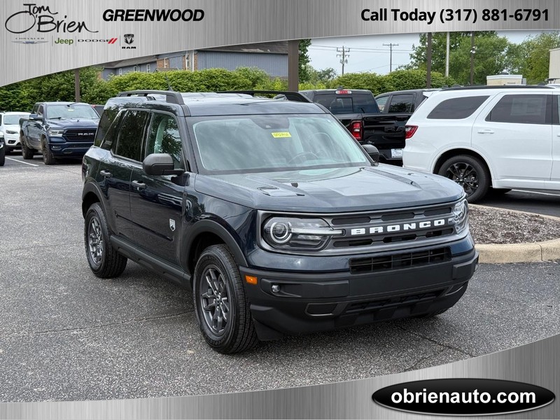 Ford Bronco Sport Vehicle Full-screen Gallery Image 01