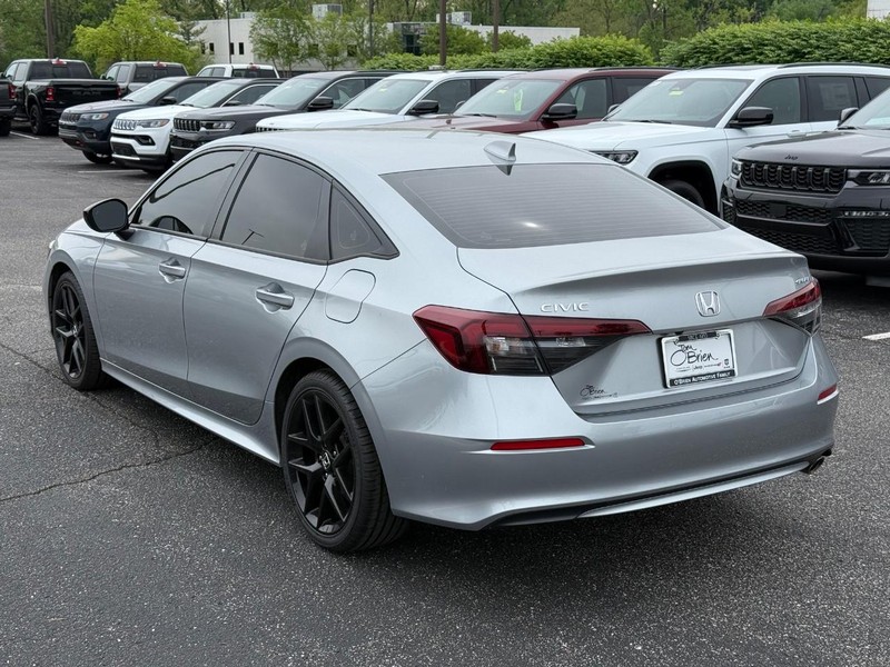 Honda Civic Sedan Vehicle Image 05