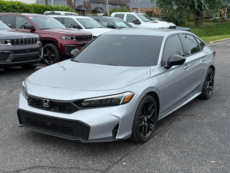 Honda Civic Sedan Vehicle Image 08