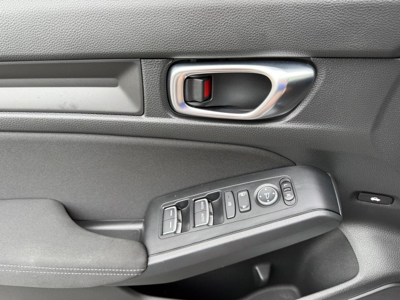 Honda Civic Sedan Vehicle Image 23