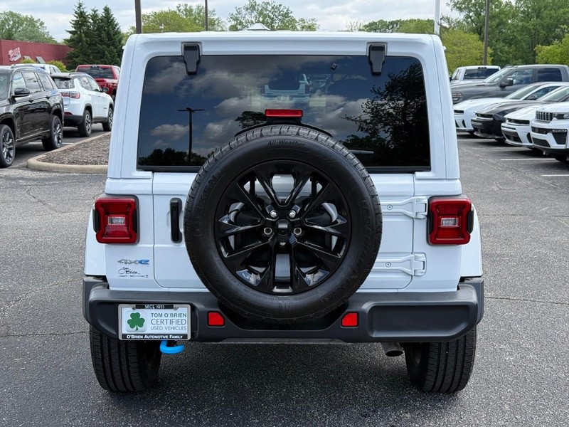 Jeep Wrangler 4xe Vehicle Image 04