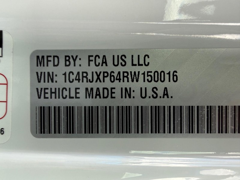 Jeep Wrangler 4xe Vehicle Image 26
