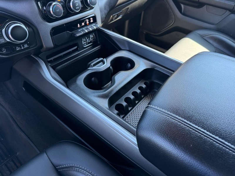 Ram 1500 Vehicle Image 20