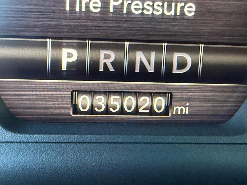 Ram 1500 Vehicle Image 23