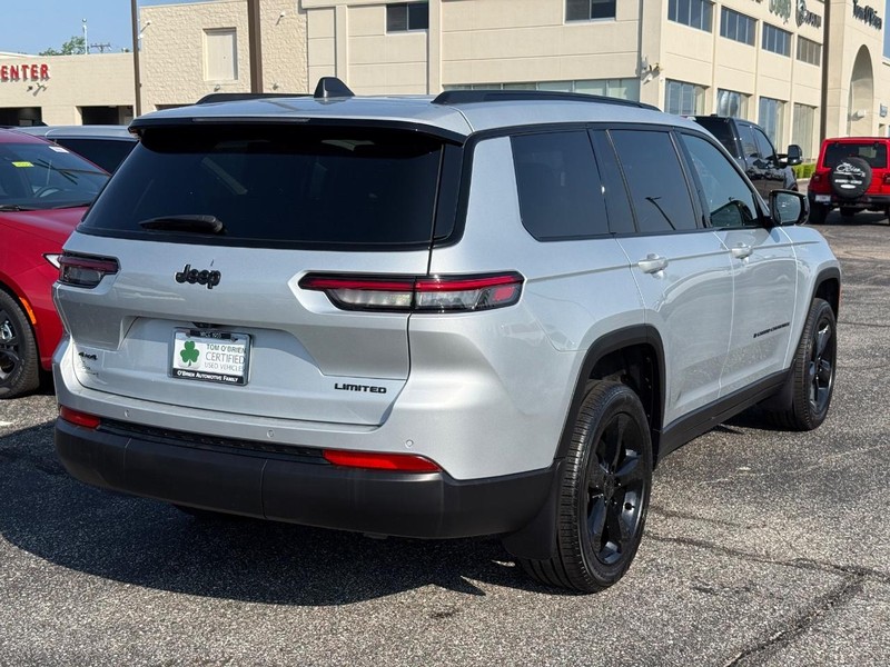 Jeep Grand Cherokee L Vehicle Image 03