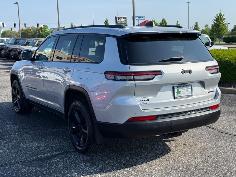 Jeep Grand Cherokee L Vehicle Image 05