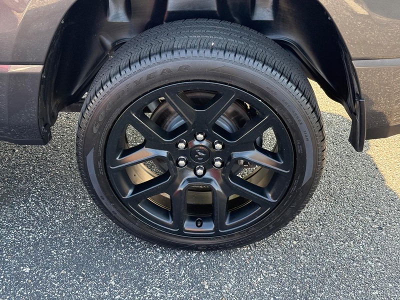 Ram 1500 Vehicle Image 06