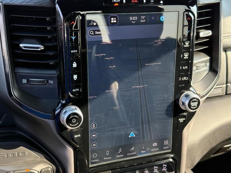 Ram 1500 Vehicle Image 17