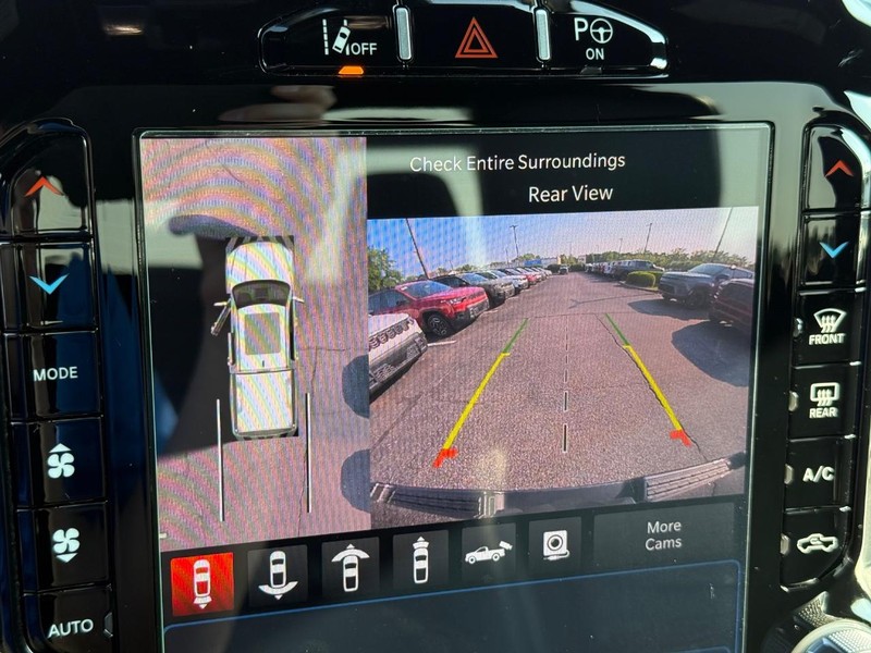 Ram 1500 Vehicle Image 18