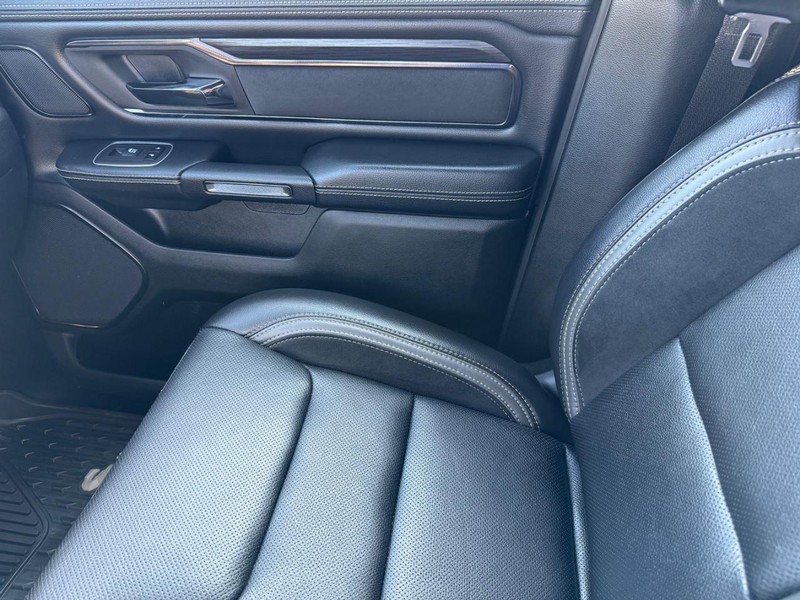 Ram 1500 Vehicle Image 20