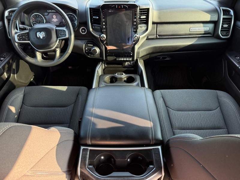 Ram 1500 Vehicle Image 11
