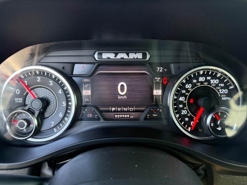 Ram 1500 Vehicle Image 21