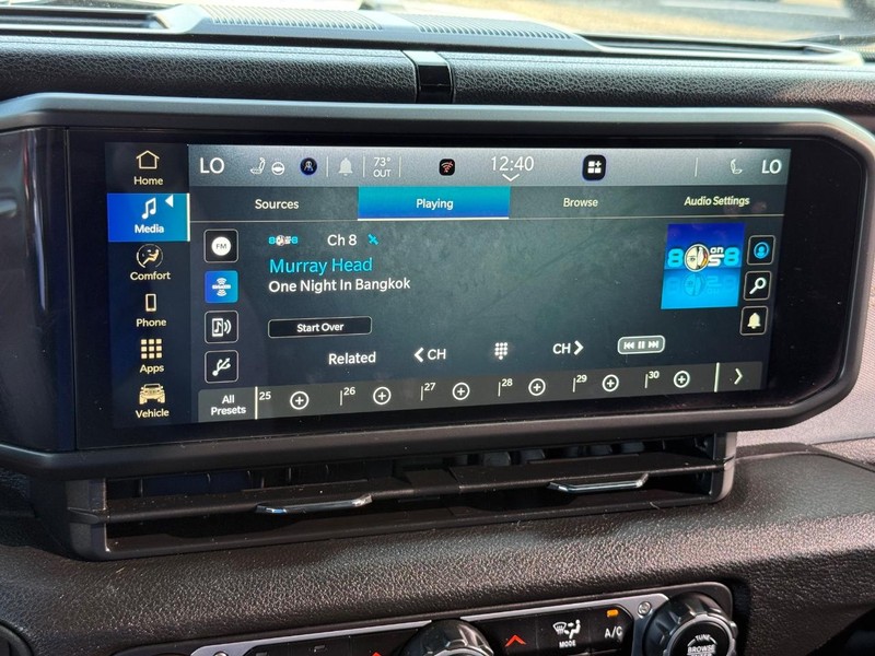 Jeep Wrangler Vehicle Image 18