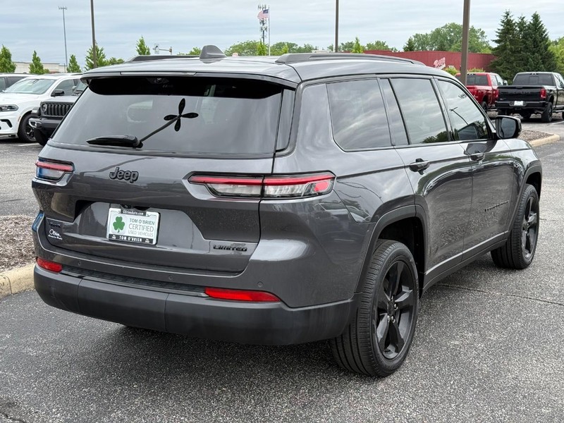 Jeep Grand Cherokee L Vehicle Image 03