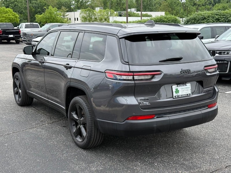 Jeep Grand Cherokee L Vehicle Image 05
