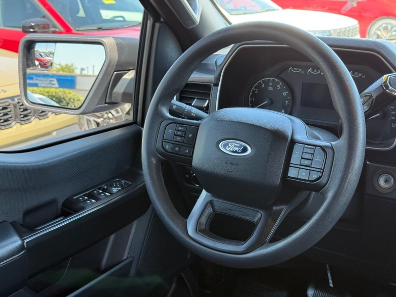Ford F-150 Vehicle Image 12