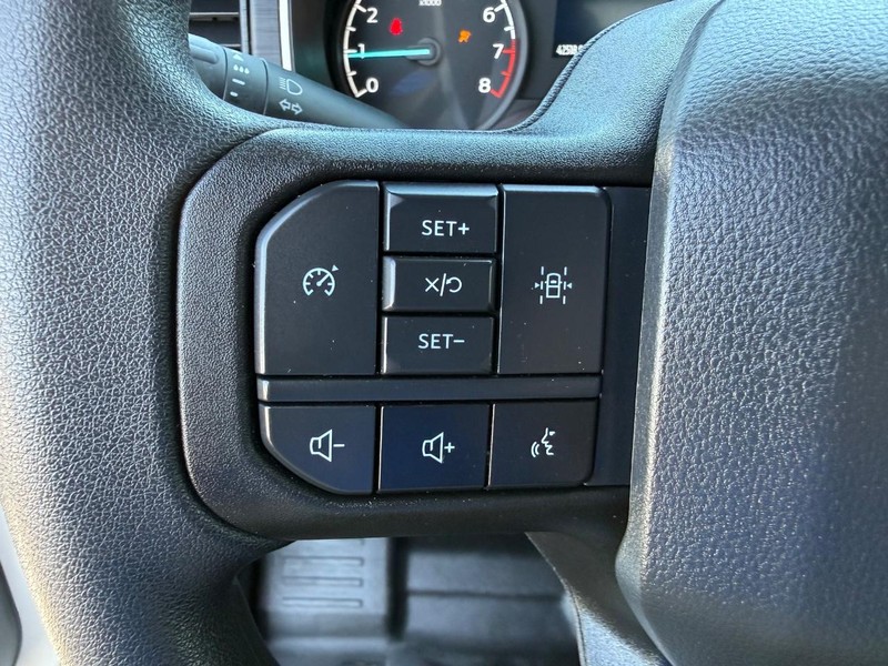 Ford F-150 Vehicle Image 13
