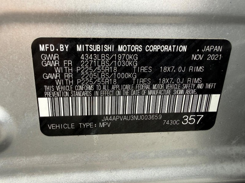 Mitsubishi Outlander Sport Vehicle Image 25