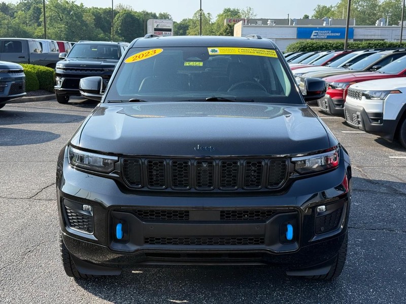Jeep Grand Cherokee 4xe Vehicle Image 10
