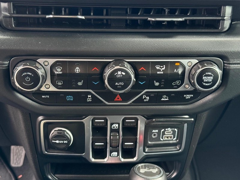 Jeep Wrangler 4xe Vehicle Image 19