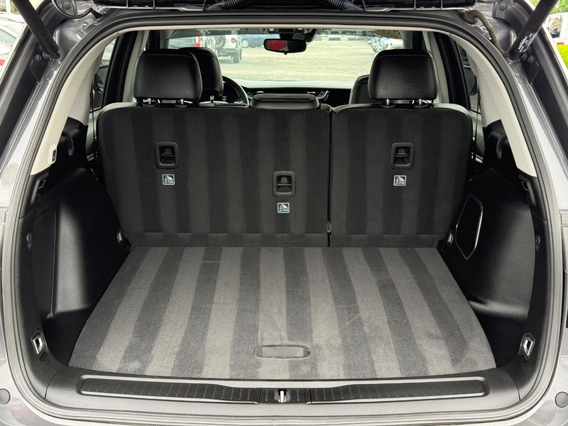 Jeep Grand Cherokee 4xe Vehicle Image 07