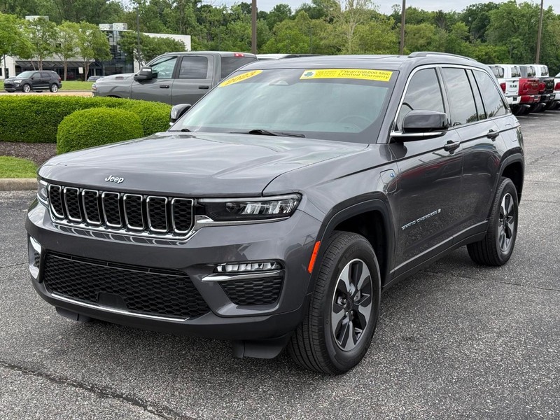Jeep Grand Cherokee 4xe Vehicle Image 09