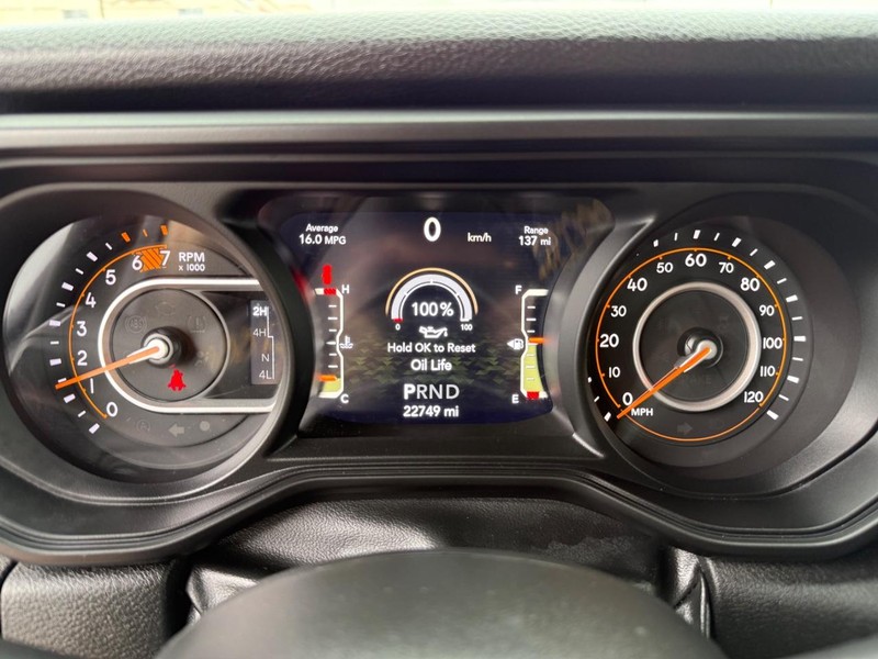Jeep Wrangler Vehicle Image 24