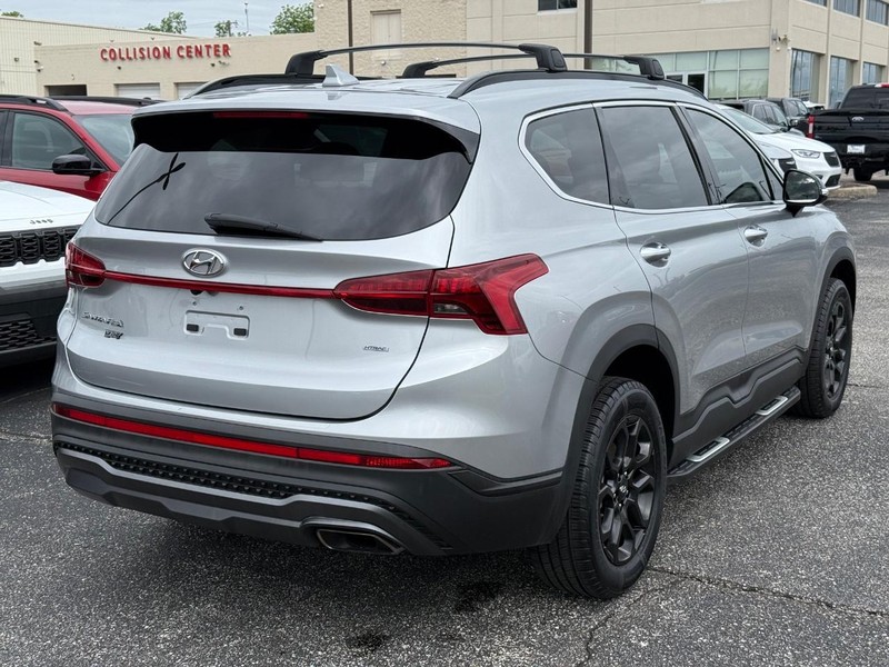 Hyundai Santa Fe Vehicle Image 03