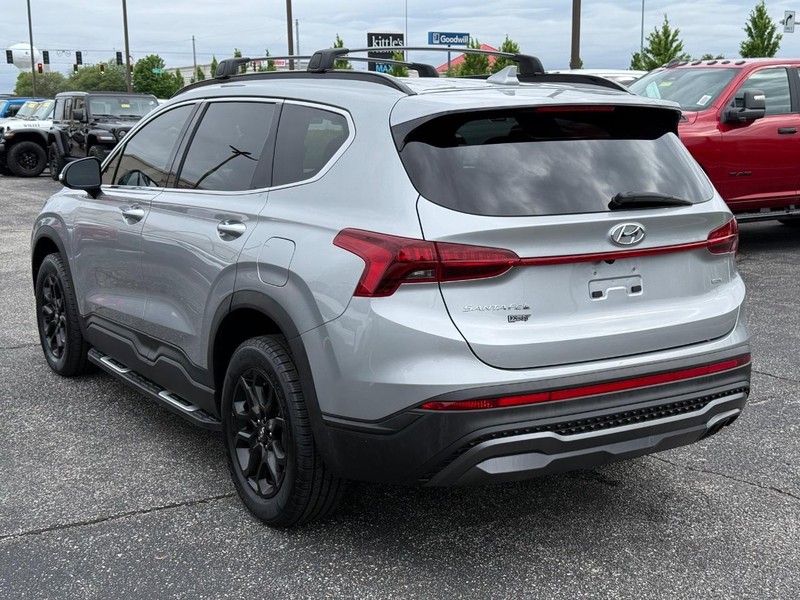 Hyundai Santa Fe Vehicle Image 05